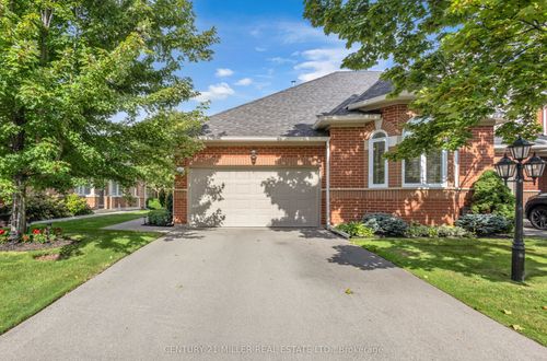 4-2175 Country Club Dr, Burlington, ON, L7M4H9 | Card Image