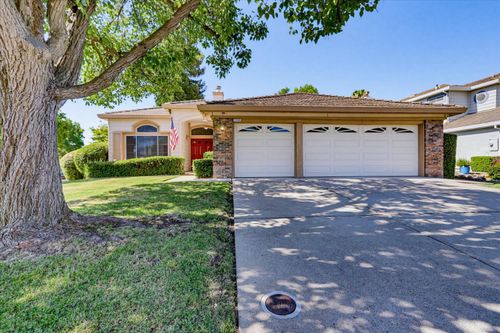 1243 Canevari Dr, Roseville, CA, 95747-6825 | Card Image