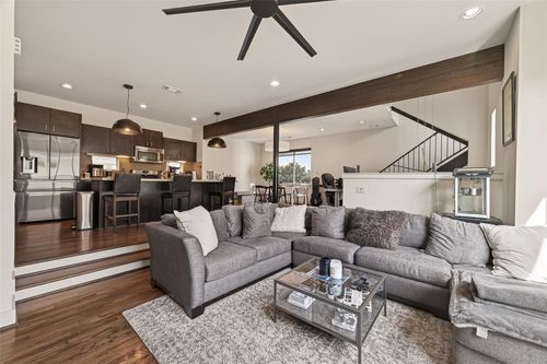 unit-c-4418 Koehler St, Houston, TX, 77007-3645 | Card Image