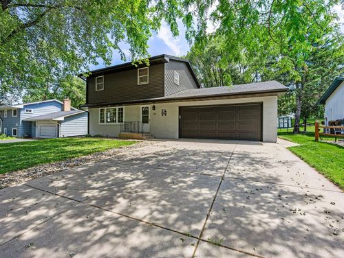 724 2nd Ave S, Buffalo, MN, 55313-1346 | Card Image