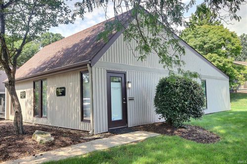 3102 Mallard Cove Ln, Fort Wayne, IN, 46804-2882 | Card Image