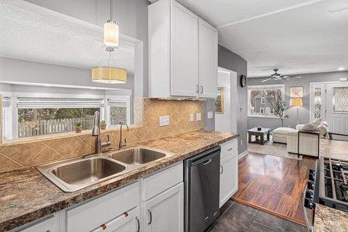 777 Winslow Ave, Saint Paul, MN, 55107-3330 | Card Image