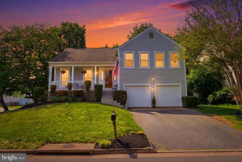 62 Mcpherson Cir, STERLING, VA, 20165-5775 | Card Image