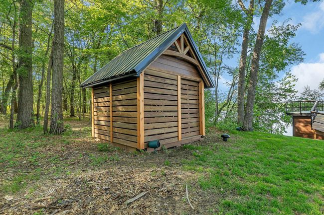 Additional Storage | Image 26