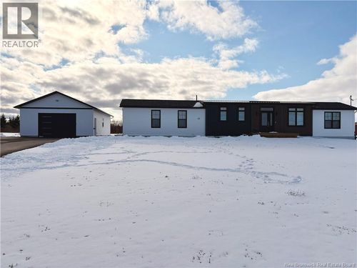 40 Eddie St, Cap Pelé, NB, E4N1S8 | Card Image