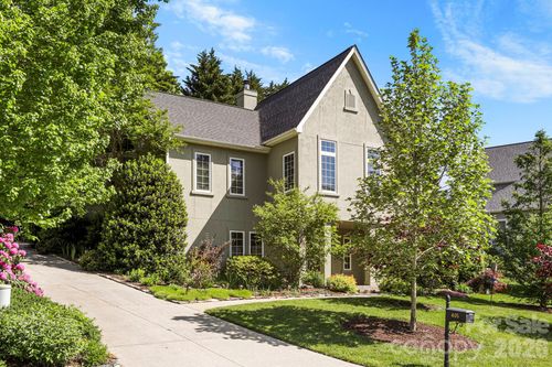405 Mistletoe Trl, Hendersonville, NC, 28791-2167 | Card Image