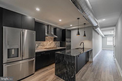 unit-304-526 Brown St, PHILADELPHIA, PA, 19123-2147 | Card Image