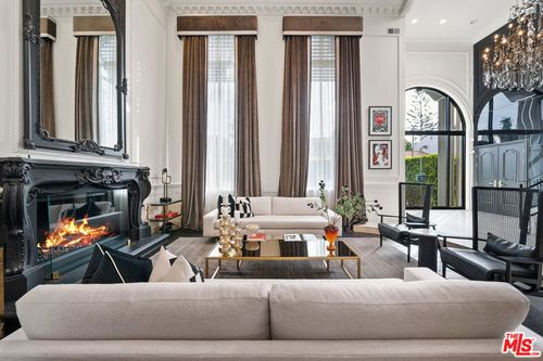 2463 Achilles Dr, LOS ANGELES, CA, 90046-1625 | Card Image