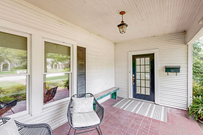 609 Valencia St, House other with 3 bedrooms, 2 bathrooms and null parking in Dallas TX | Image 6