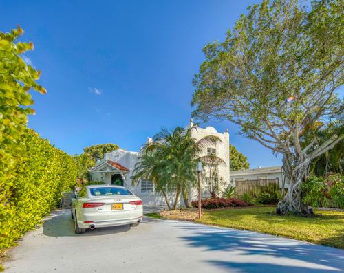 626 N J St, Lake Worth Beach, FL, 33460-3036 | Card Image