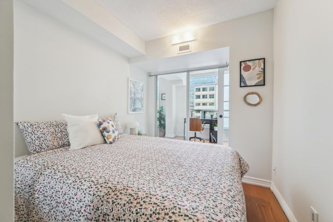 508 - 92 King St E, Condo with 3 bedrooms, 2 bathrooms and 1 parking in Toronto ON | Image 20