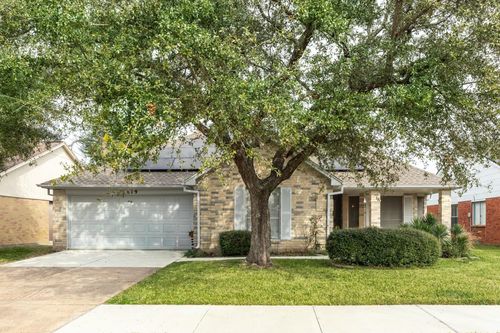 2819 S Peach Hollow Cir, Pearland, TX, 77584-2031 | Card Image