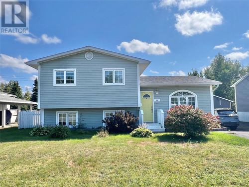 36 Sullivan St, Grand Falls Windsor, NL, A2A2L9 | Card Image