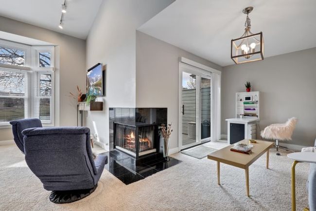 10647 Hollow Tree Rd, Home with 3 bedrooms, 4 bathrooms and null parking in Orland Park IL | Image 6