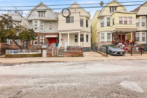 221 Wilkinson Ave, Jersey City, NJ, 07305-3406 | Card Image