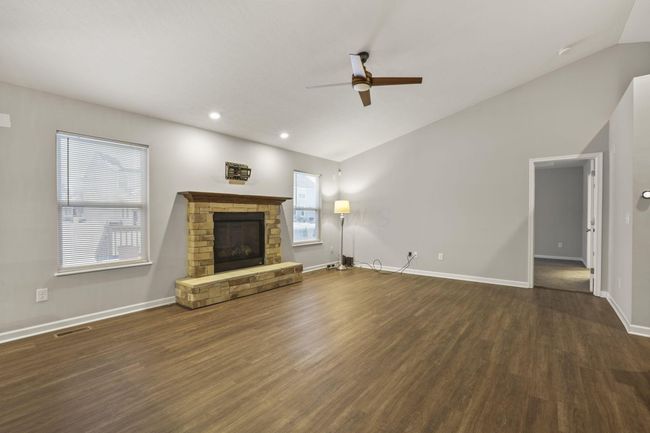709 Salisbury St, House other with 3 bedrooms, 2 bathrooms and null parking in Pickerington OH | Image 4