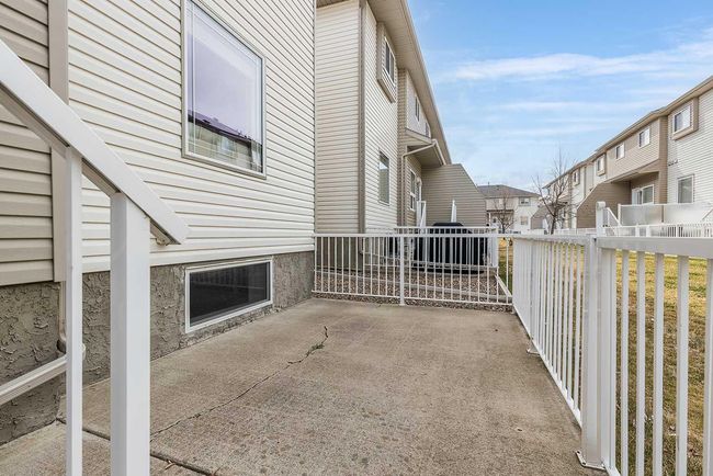 362 Washington Way Se, Townhouse with 4 bedrooms, 4 bathrooms and 2 parking in Medicine Hat AB | Image 49