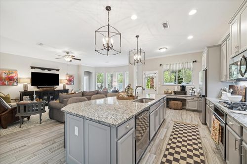 44 Fountain Bend Ln, Richmond, TX, 77406-5105 | Card Image