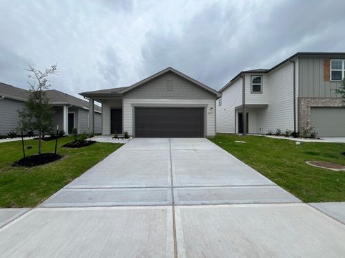 5979 Triuimph Oaks Trl, Porter, TX, 77365-8313 | Card Image