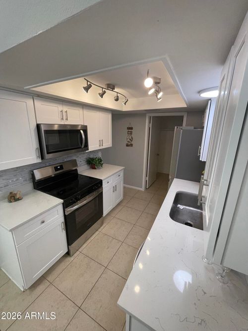27-629 N Mesa Dr, Mesa, AZ, 85201-5111 | Card Image