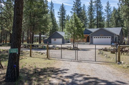 14866 Bluegrass Loop, Sisters, OR, 97759-3114 | Card Image