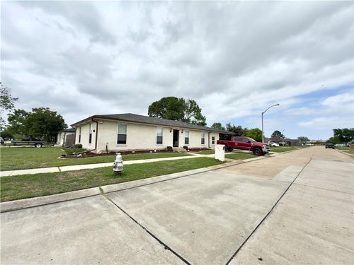 456 Hooper Drive, Kenner, LA, 70065 | Card Image