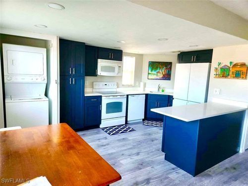 101-5023 Sw 16th Pl, CAPE CORAL, FL, 33914-8902 | Card Image