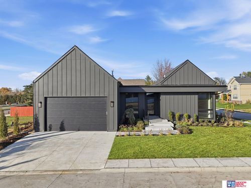 8440 Birkett Place, Lincoln, NE, 68516 | Card Image