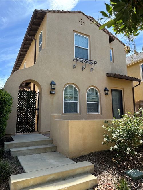 3224 S Bethany Paseo, Ontario, CA, 91761 | Card Image