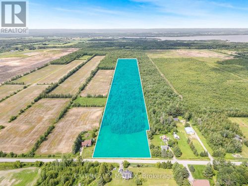 Pt lot 17 Concession 2 Rd, East Hawkesbury, ON, K0B1B0 | Card Image