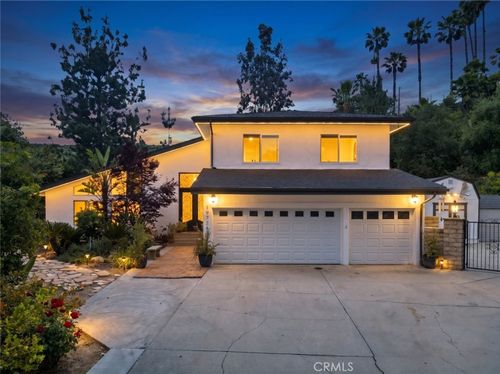 19724 Trull Brook Dr, Tarzana, CA, 91356 | Card Image