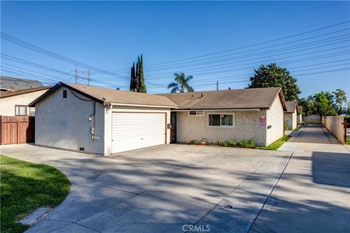 8718 Rose St, Bellflower, CA, 90706-6327 | Card Image