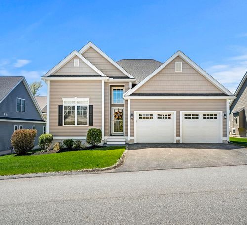 7 Catalpa Road, Salem, NH, 03079 | Card Image