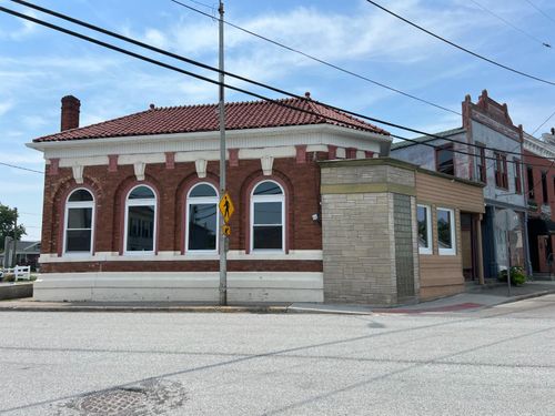 101 W Washington St, Sunman, IN, 47041-7706 | Card Image