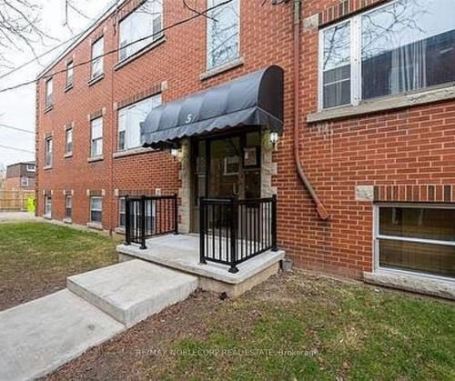 2-5 Applewood Ave, Stoney Creek, ON, L8G3S4 | Card Image