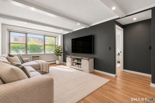 1e-65 Glenbrook Rd, Stamford, CT, 06902-2953 | Card Image