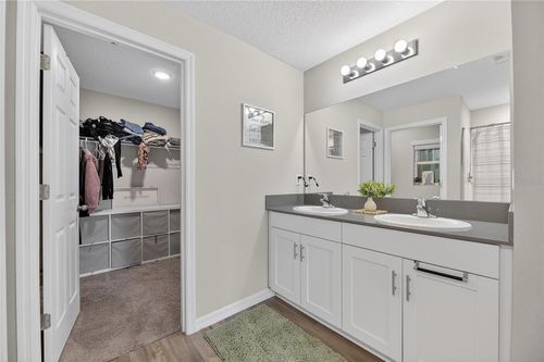 12775 Mangrove Forest Dr, RIVERVIEW, FL, 33579-2455 | Card Image
