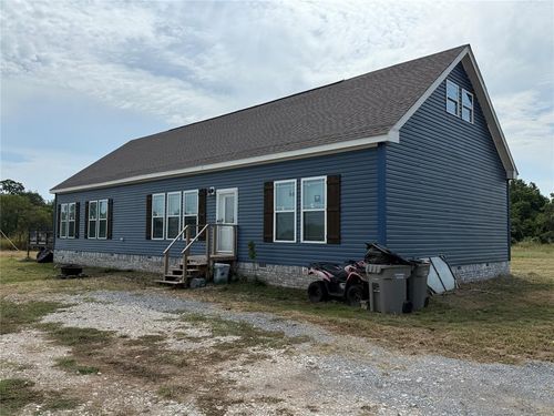 43289 Garretts Lake Rd, Shawnee, OK, 74804-9733 | Card Image