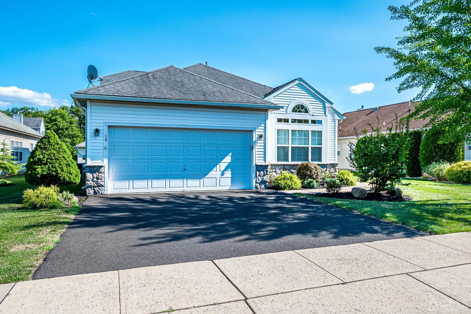 Medici Dr, Somerset, NJ 08873