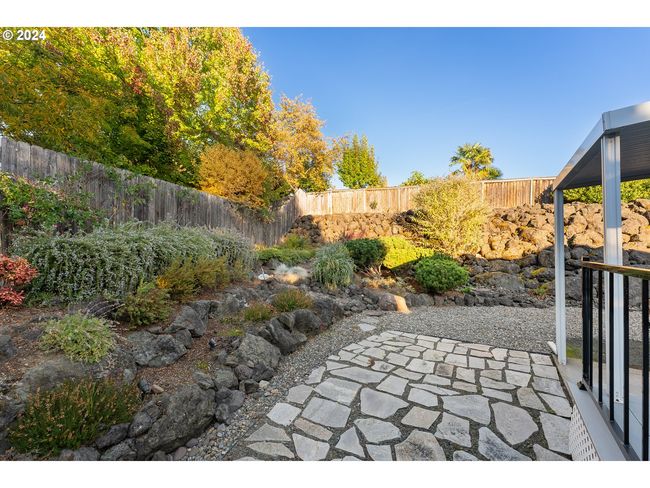 217 Christopher Ct, House other with 3 bedrooms, 2 bathrooms and 2 parking in Winchester OR | Image 20