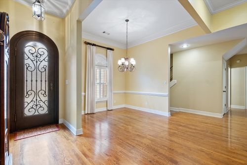 536 Warwick Willow Ln, Collierville, TN, 38017-7339 | Card Image