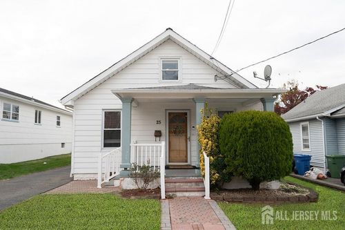 25 Reid St, Sayreville, NJ, 08872-1927 | Card Image