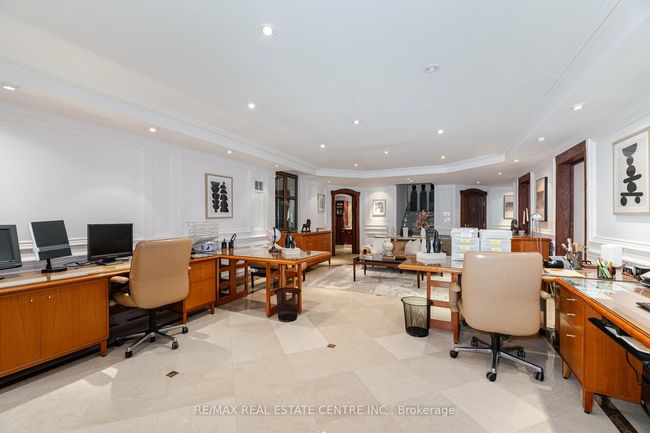 2 Edgeforest Dr, House other with 4 bedrooms, 5 bathrooms and 10 parking in Brampton ON | Image 27