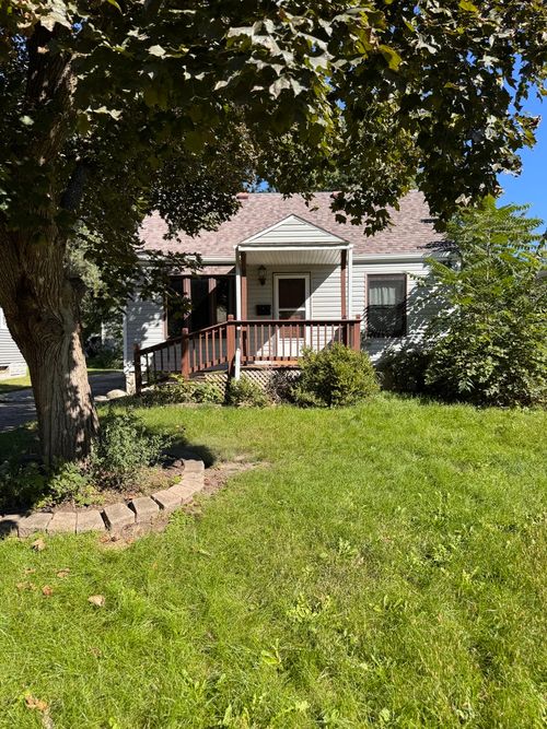 1304 14th Ave, Sterling, IL, 61081-2644 | Card Image