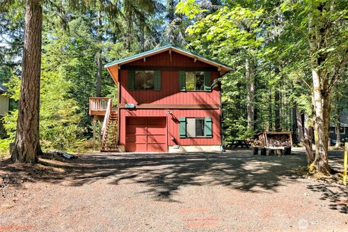 321 N Wynoochee Dr, Hoodsport, WA, 98548-9533 | Card Image
