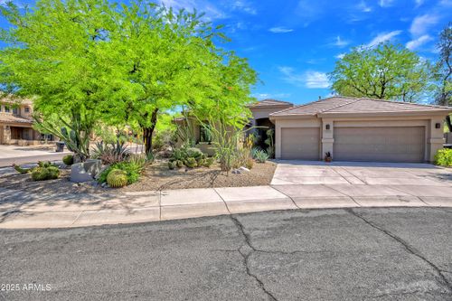 10655 E Acacia Dr, Scottsdale, AZ, 85255-9029 | Card Image