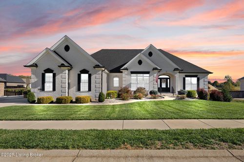 8680 Drakes Blvd, Alvaton, KY, 42122-7804 | Card Image