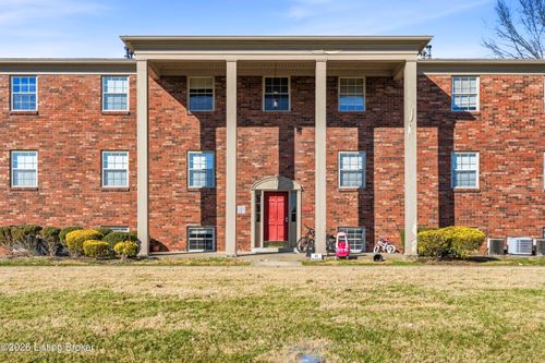 11-1801 Janlyn Rd, Louisville, KY, 40299-1756 | Card Image