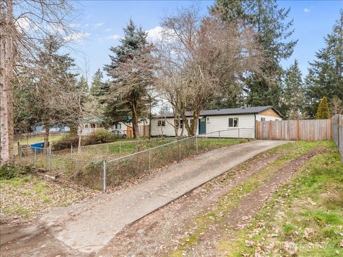 3105 253rd Street Ct E, Spanaway, WA, 98387-7048 | Card Image