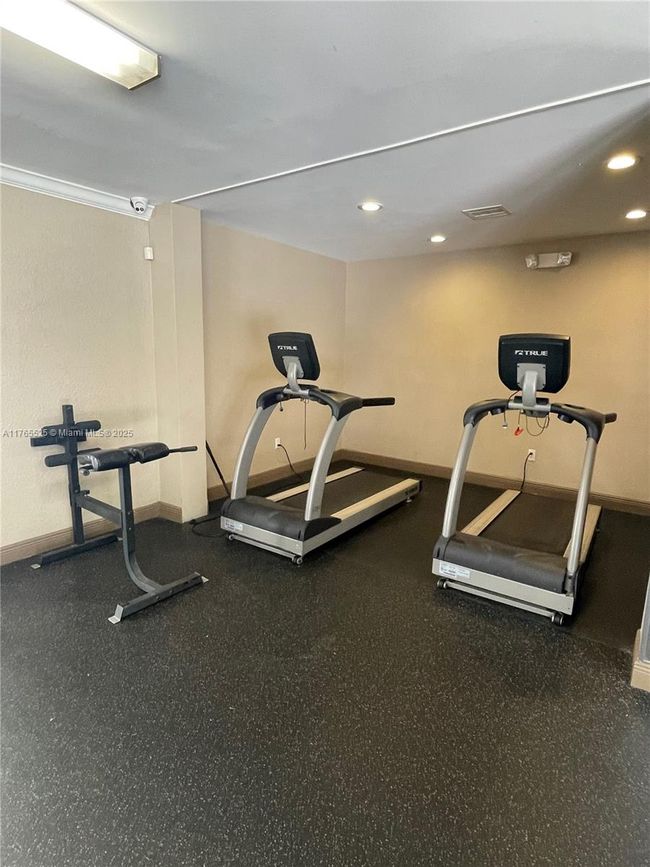 APT-107 - 1800 Sans Souci Blvd, Condo with 2 bedrooms, 2 bathrooms and null parking in North Miami FL | Image 29